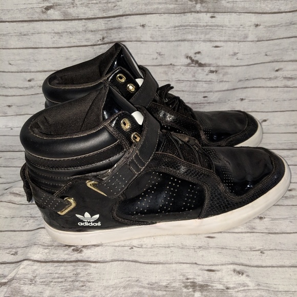 adidas mid rise shoes